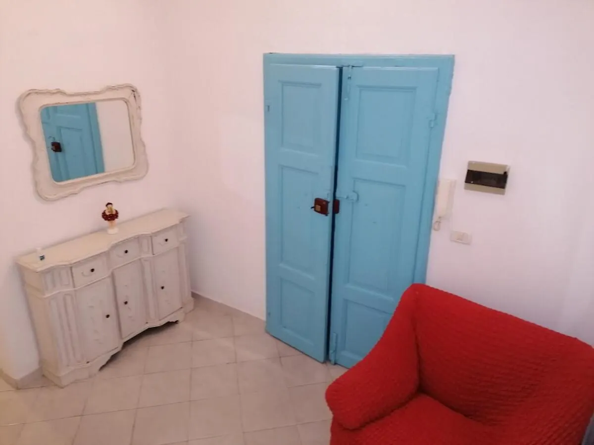 Nichause Apartment Piombino
